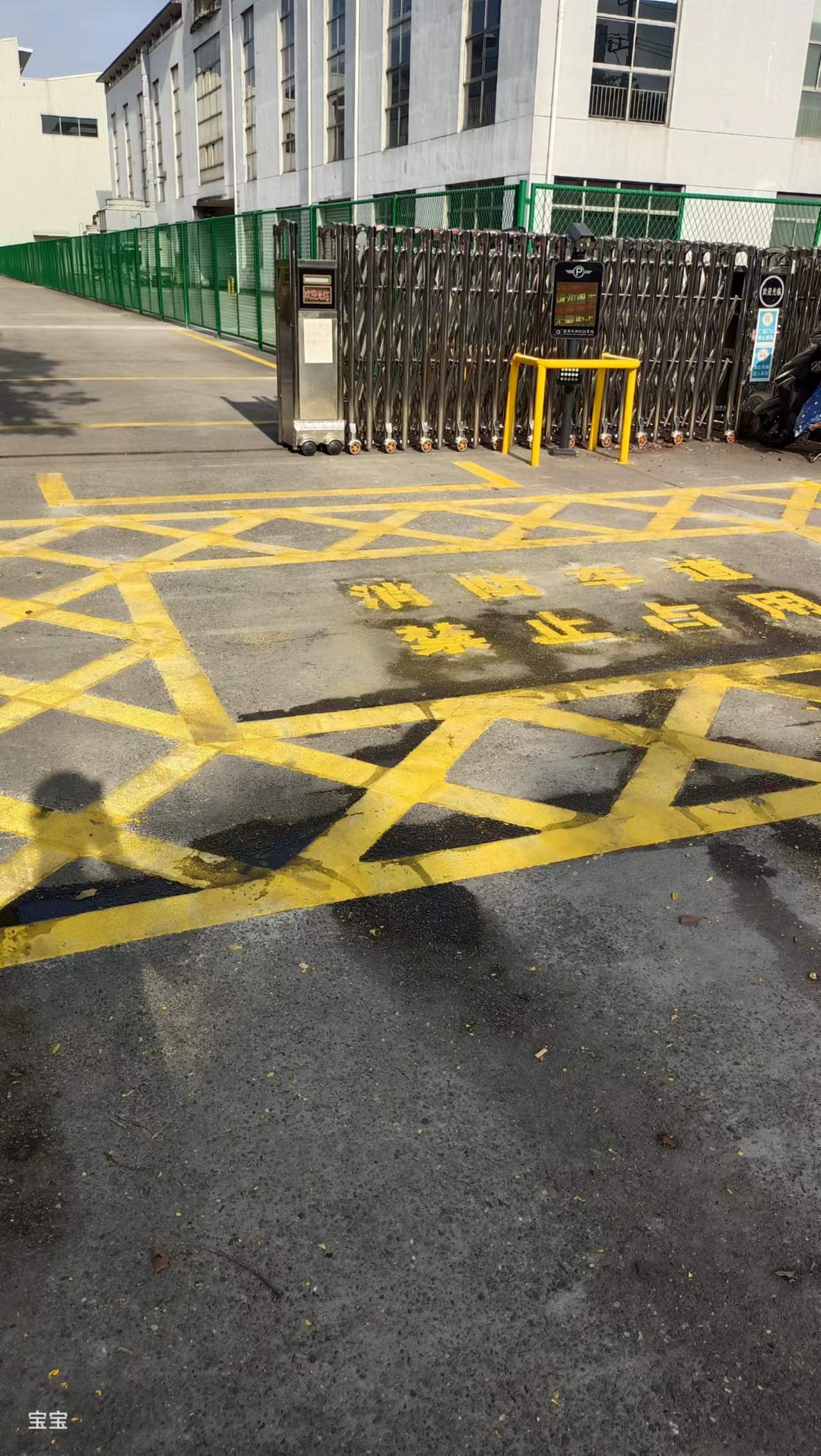蒙阴马路划线